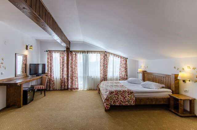Курортные отели Cheile Gradistei Fundata Resort & Spa Фундата-9